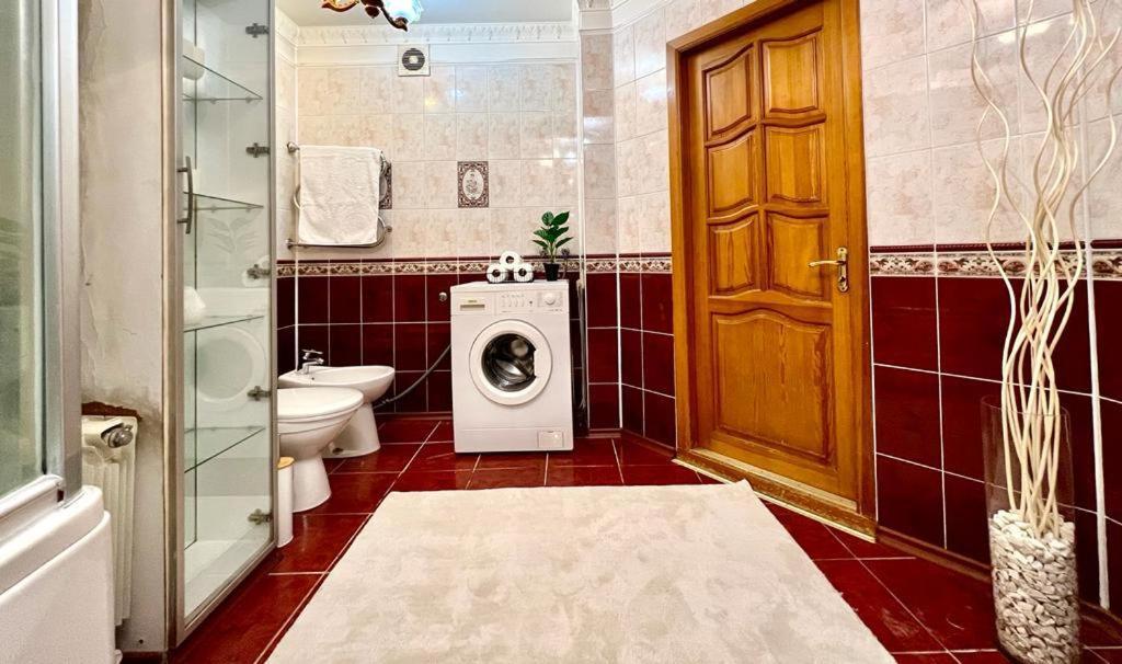 Retro на ауэзова Apartment Almaty